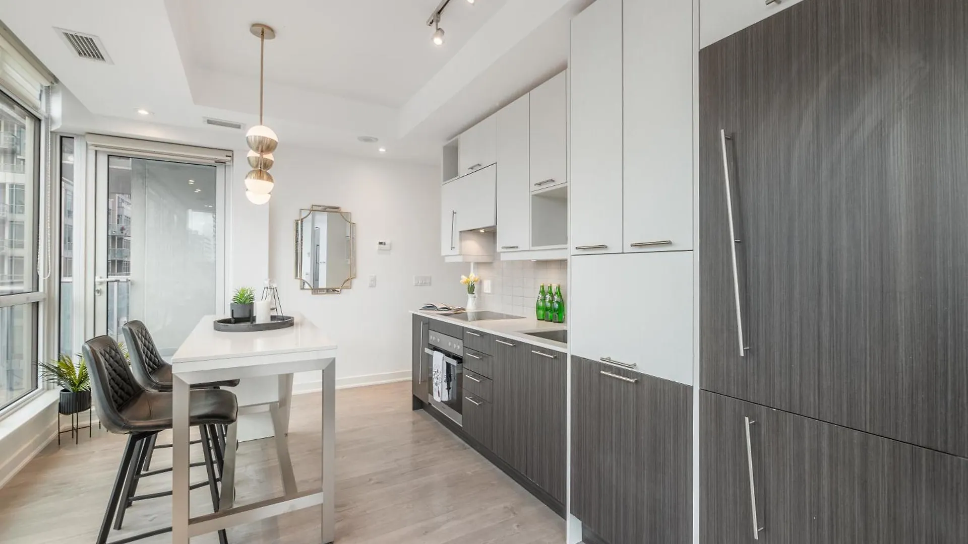Apartment The Merrion Suites - Toronto'S Entertainment District