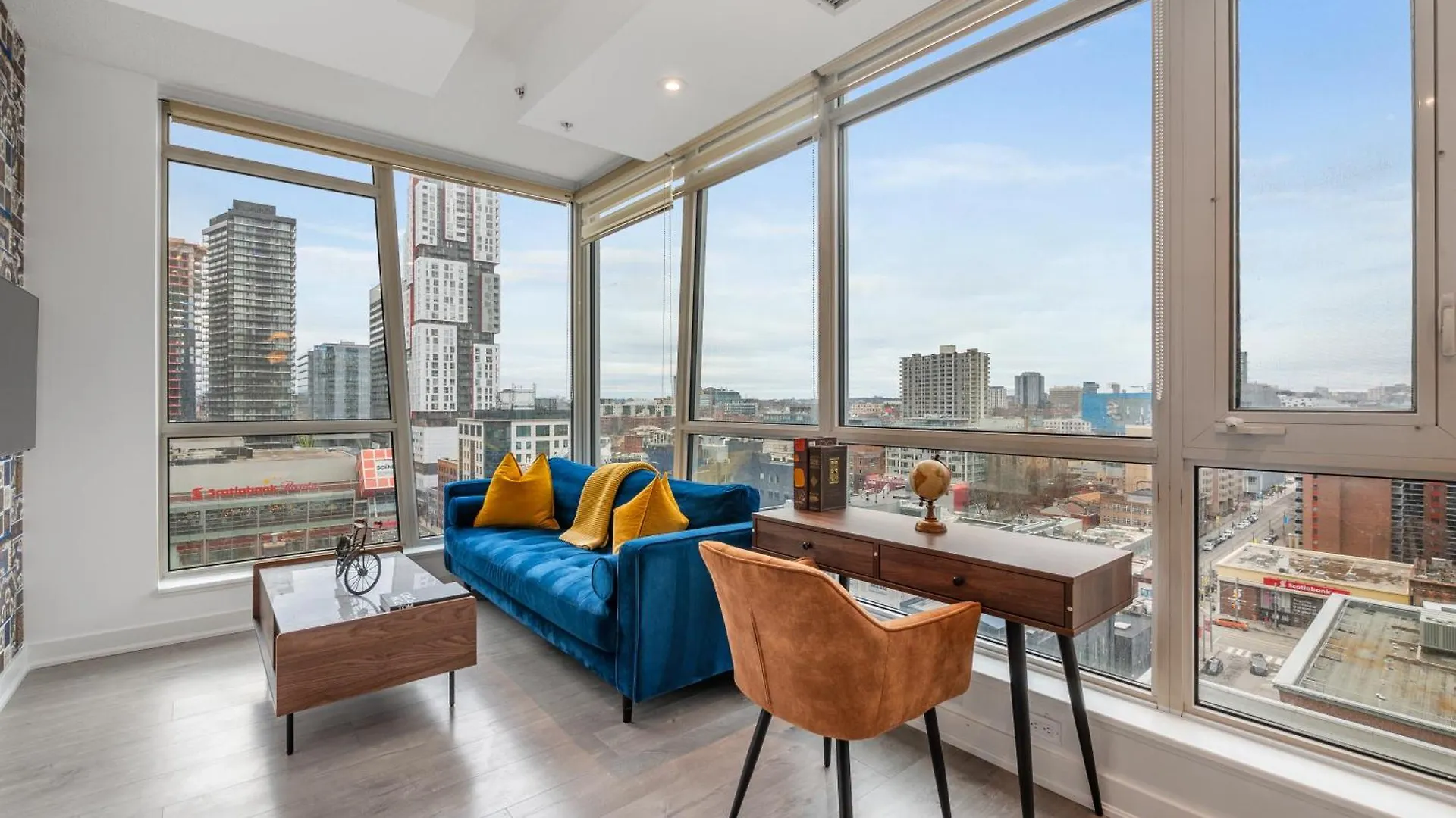 The Merrion Suites - Toronto'S Entertainment District 0*, Toronto